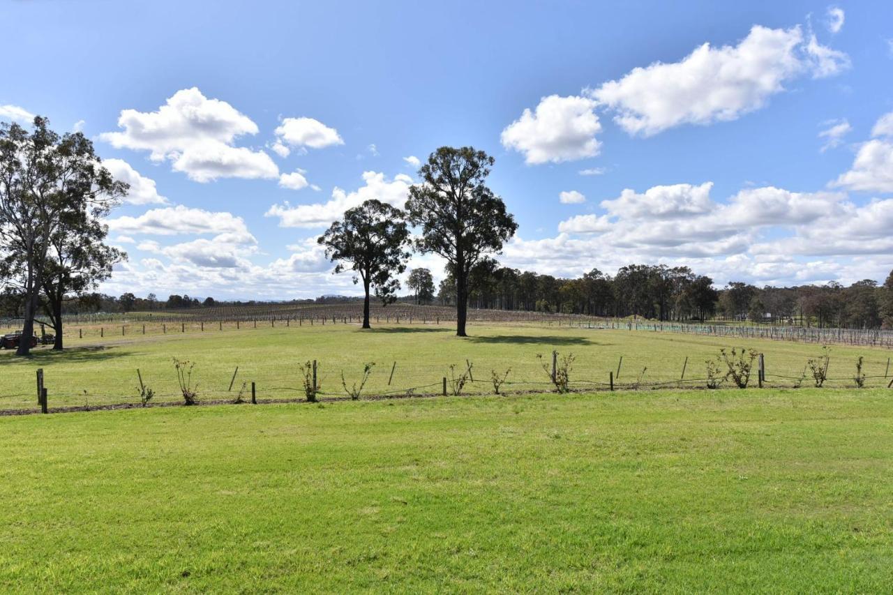 Ironbark Hill Estate Hotel Pokolbin Buitenkant foto