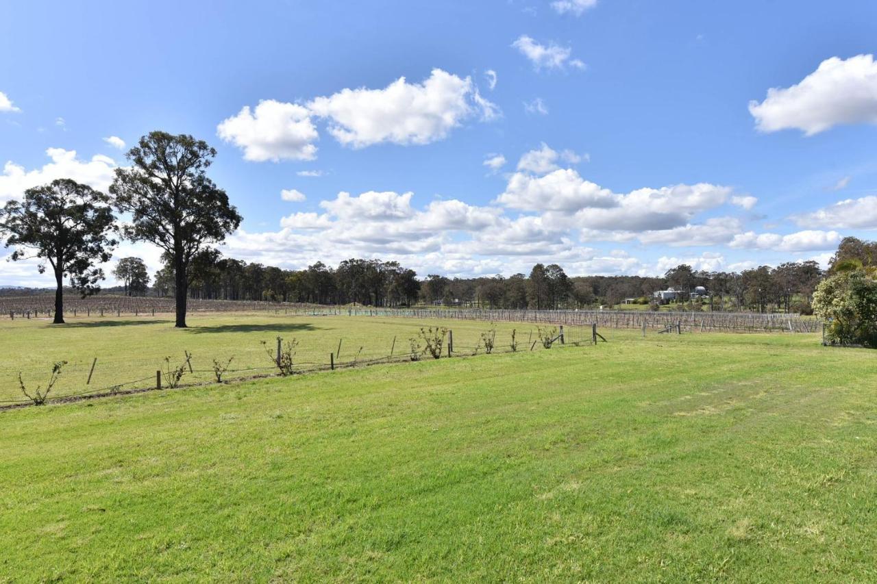 Ironbark Hill Estate Hotel Pokolbin Buitenkant foto